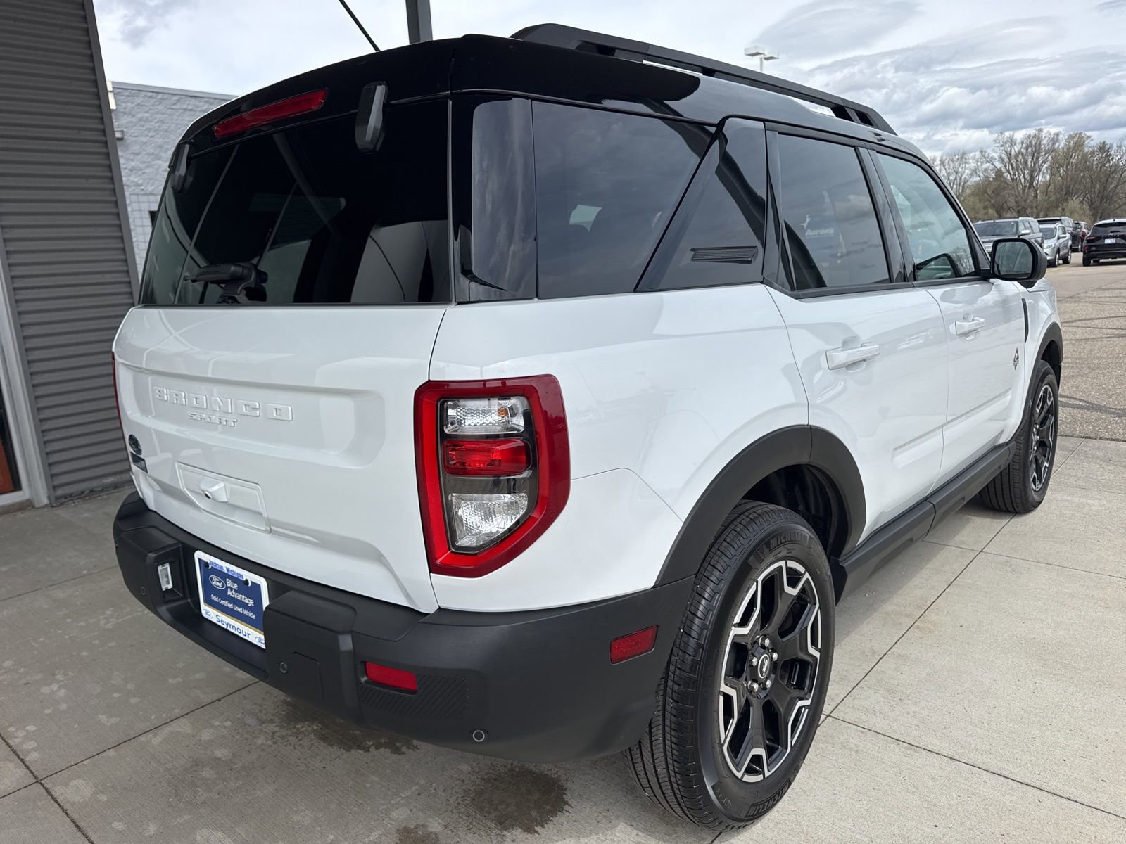 Certified 2025 Ford Bronco Sport Outer Banks w/ Outer Banks Tech Package+ image 8