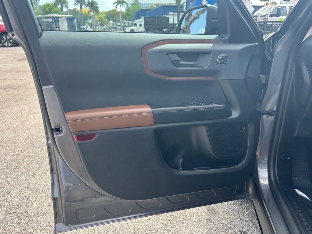 Certified 2023 Ford Bronco Sport Outer Banks w/ Tech Package image 37