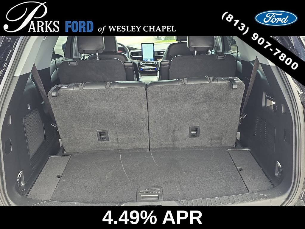 Certified 2023 Ford Explorer Limited w/ Limited Technology Package RWD image 9
