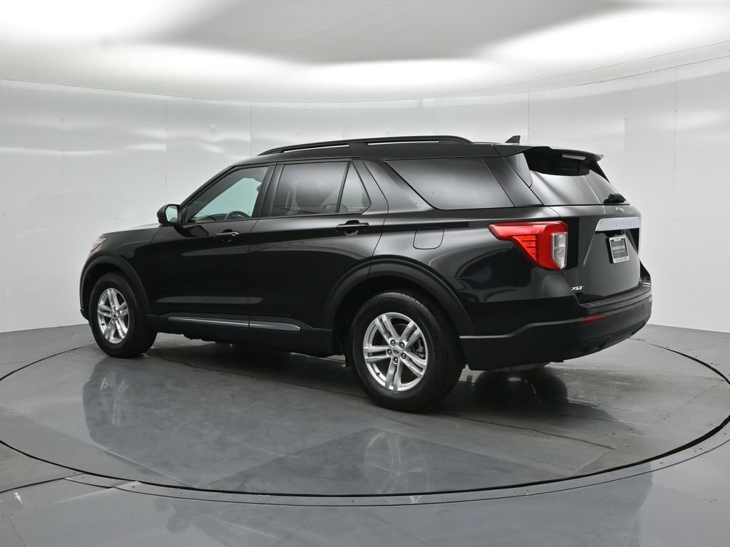 Certified 2023 Ford Explorer XLT RWD image 6