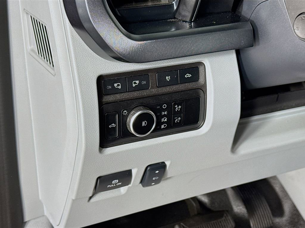 Certified 2024 Ford F350 Limited image 17