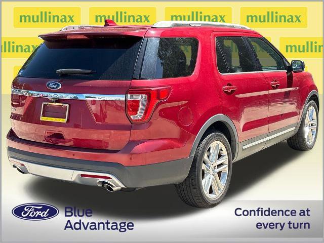 Certified 2017 Ford Explorer XLT w/ Equipment Group 202A FWD image 4