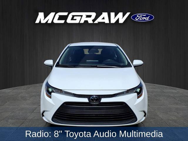 Used 2025 Toyota Corolla LE FWD image 3