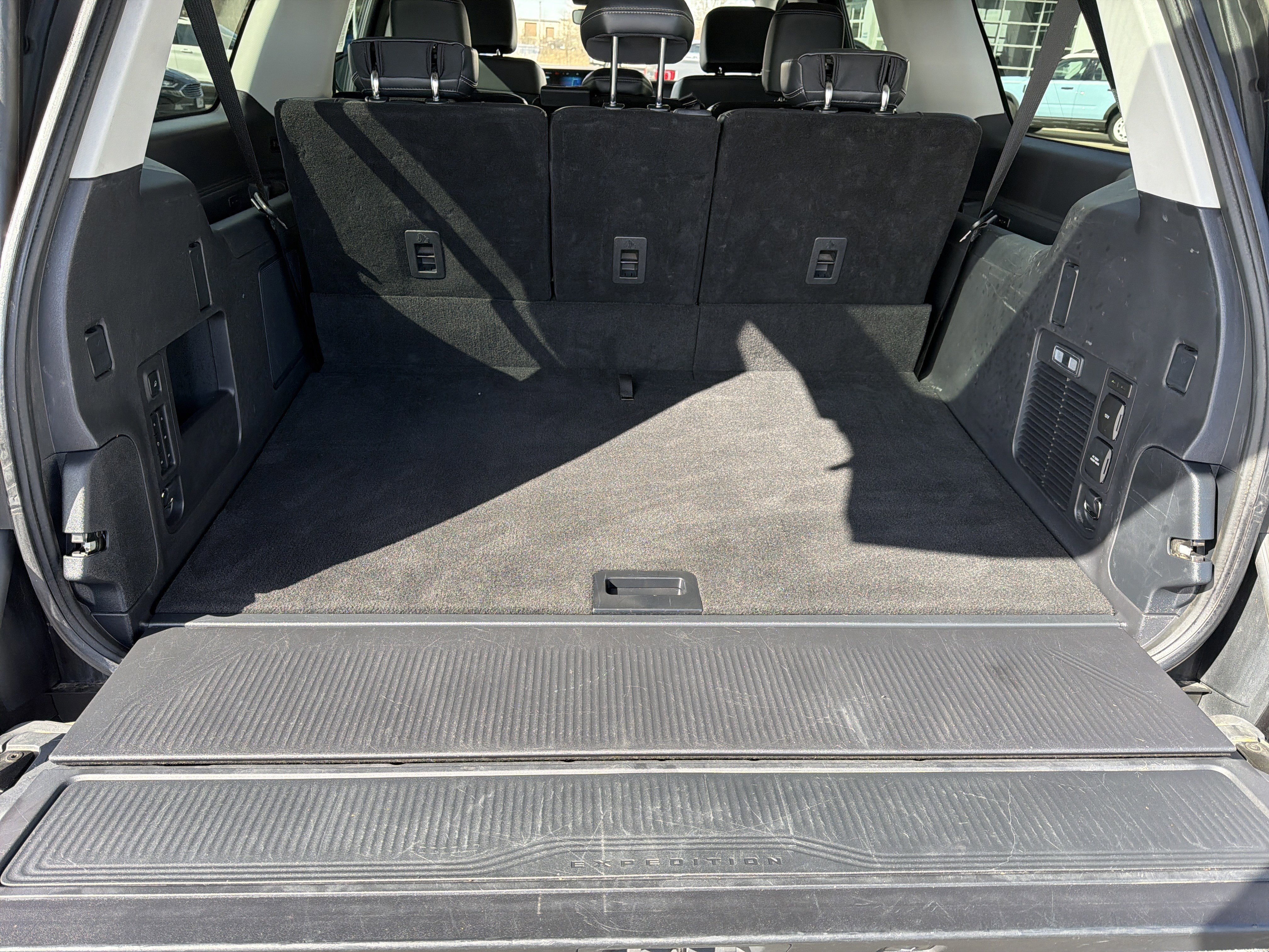 Certified 2025 Ford Expedition Max Platinum AWD/4WD image 49