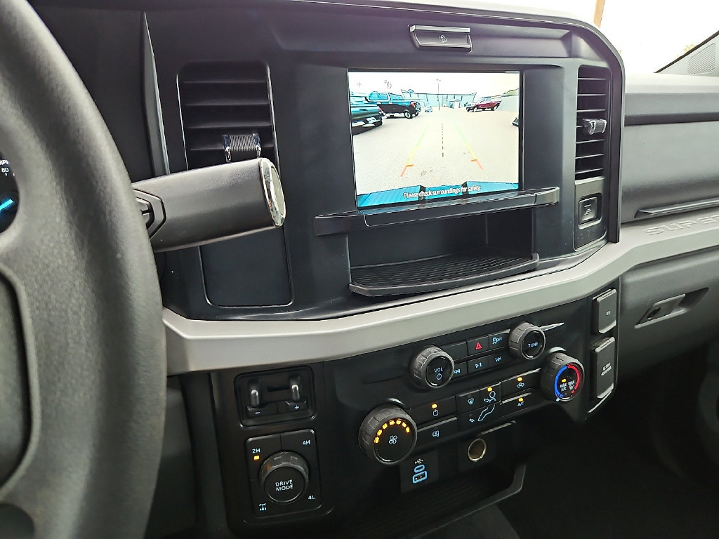 Certified 2025 Ford F250 XLT w/ FX4 Off-Road Package AWD/4WD image 23