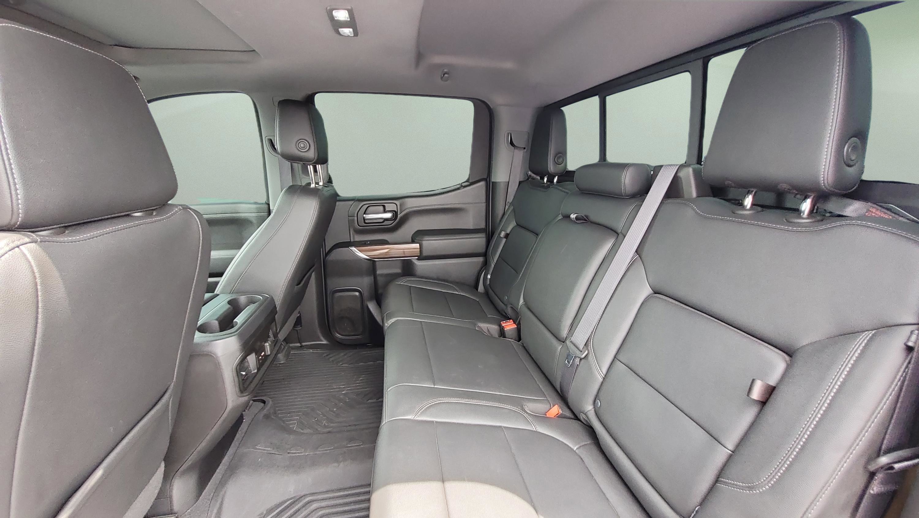 Used 2021 Chevrolet Silverado 1500 LT Trail Boss w/ Convenience Package II AWD/4WD image 17