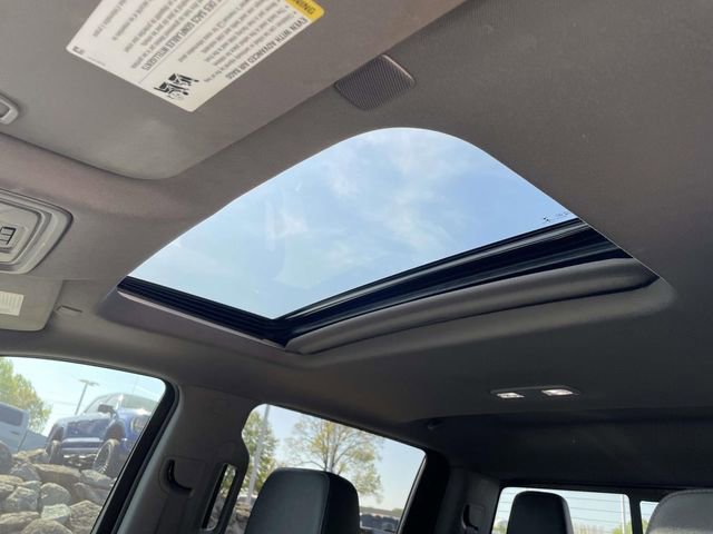 Used 2022 Chevrolet Silverado 1500 RST w/ Convenience Package II image 19