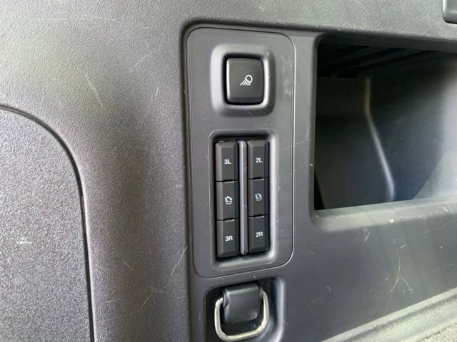 Certified 2025 Ford Expedition Active AWD/4WD image 7