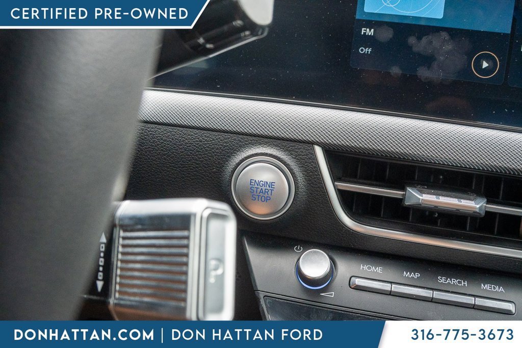 Used 2024 Hyundai Sonata SEL FWD image 12