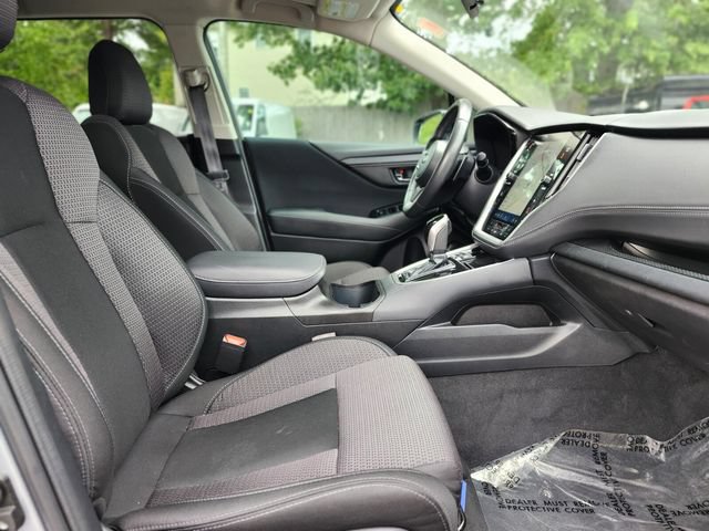 Used 2024 Subaru Outback Premium AWD/4WD image 11