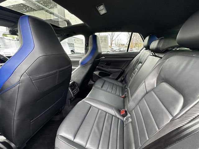 Used 2024 Volkswagen Golf R image 19
