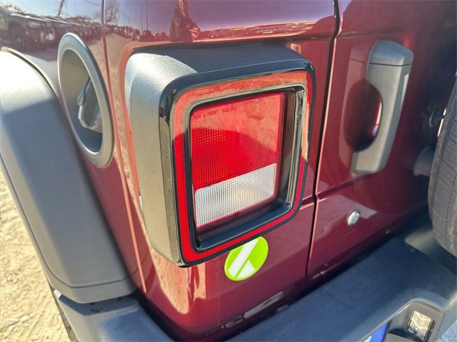 Used 2021 Jeep Wrangler Sport image 38