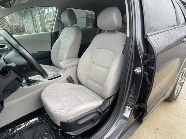 Used 2018 Kia Niro LX FWD image 17