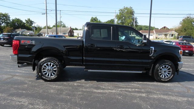 Certified 2020 Ford F250 Lariat w/ Lariat Value Package image 6