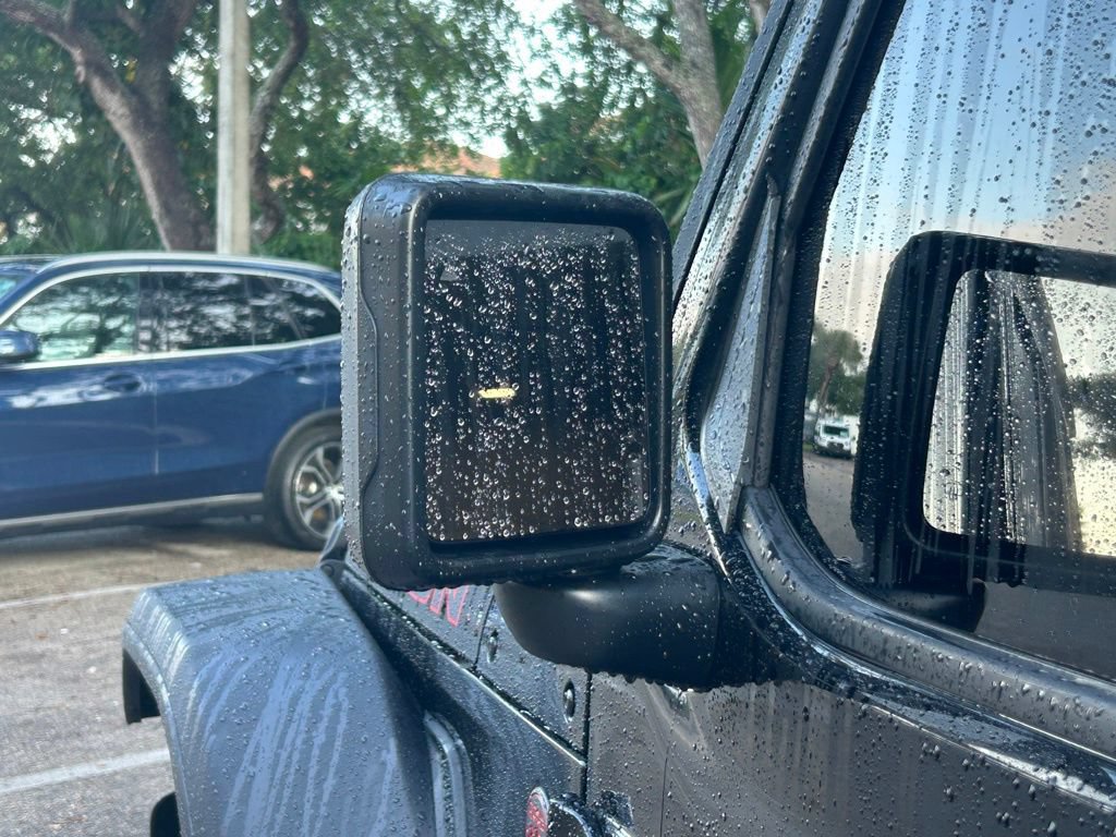 Used 2020 Jeep Wrangler Unlimited Rubicon AWD/4WD image 18