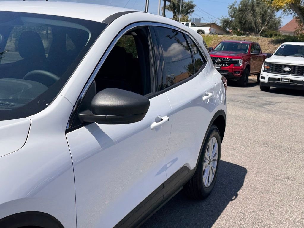 Certified 2024 Ford Escape Active FWD image 9