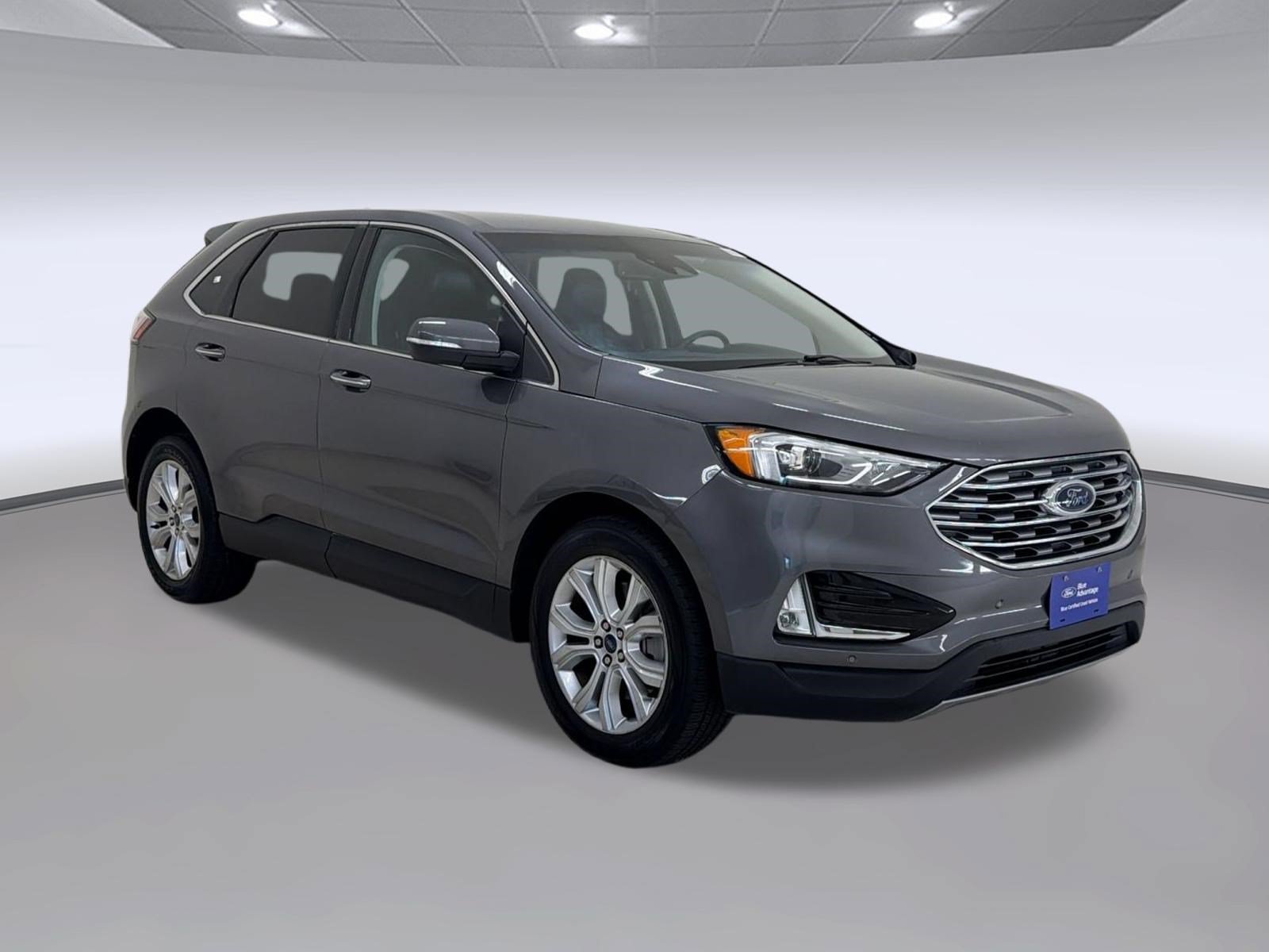 Certified 2022 Ford Edge Titanium AWD/4WD image 6