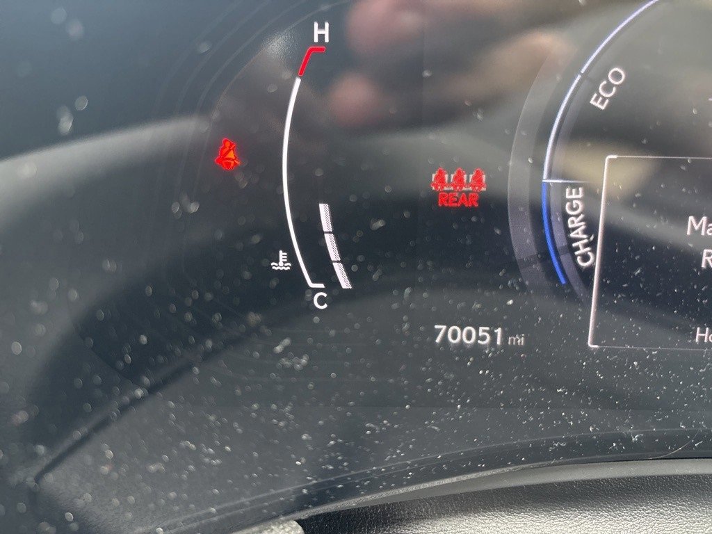 Used 2022 Lexus NX 300h AWD image 12