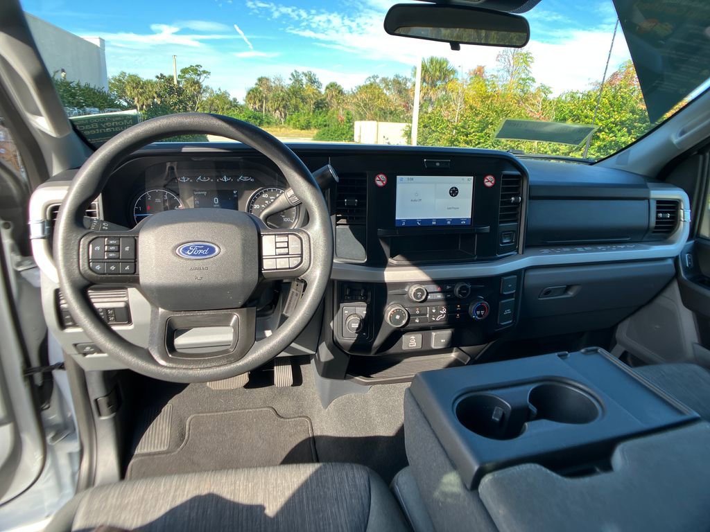 Certified 2025 Ford F250 XLT image 7