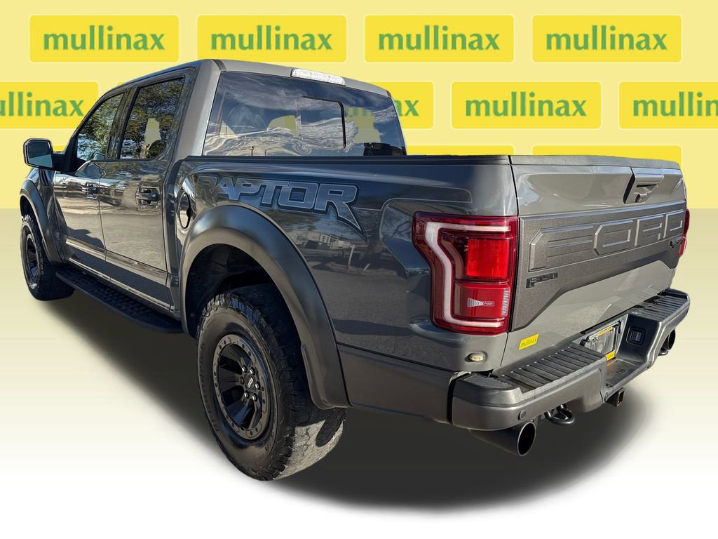 Certified 2018 Ford F150 Raptor w/ Equipment Group 802A Luxury image 4