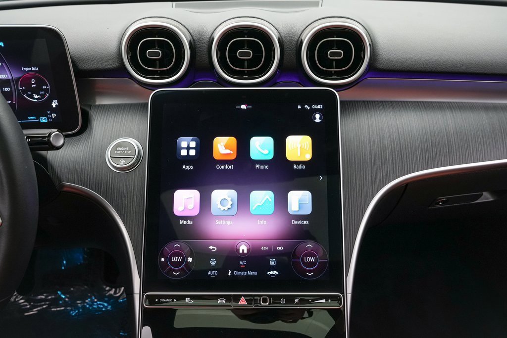 Used 2025 Mercedes-Benz C 300 Sedan image 18