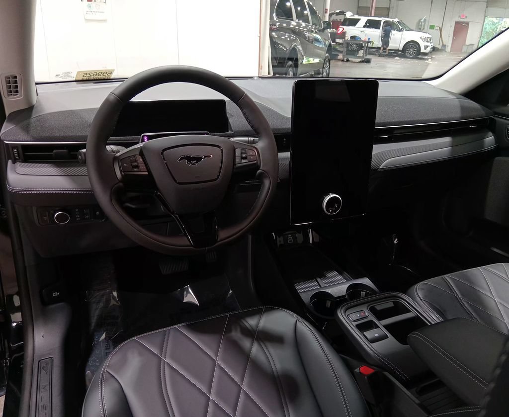 Certified 2025 Ford Mustang Mach-E Select RWD image 15