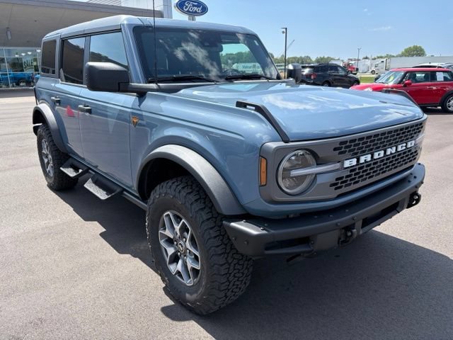 Certified 2024 Ford Bronco Badlands AWD/4WD image 9