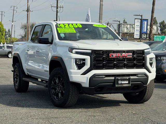 Used 2025 GMC Canyon Elevation AWD/4WD image 2