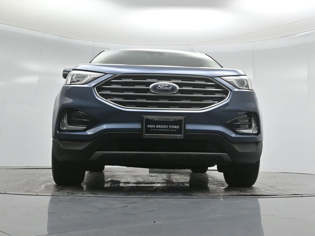 Certified 2019 Ford Edge SEL w/ Equipment Group 201A image 32