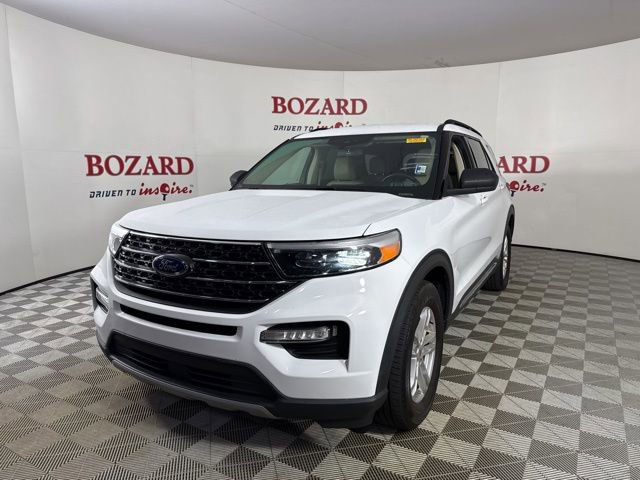 Certified 2021 Ford Explorer XLT w/ Equipment Group 202A image 4