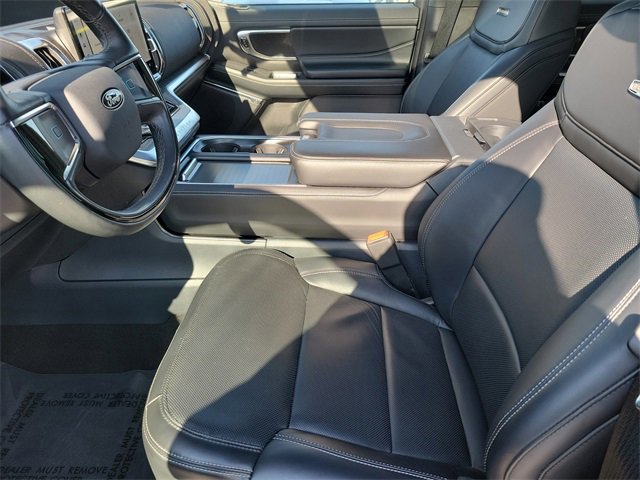 Certified 2025 Ford Expedition Max Platinum w/ Stealth Appearance Package image 25