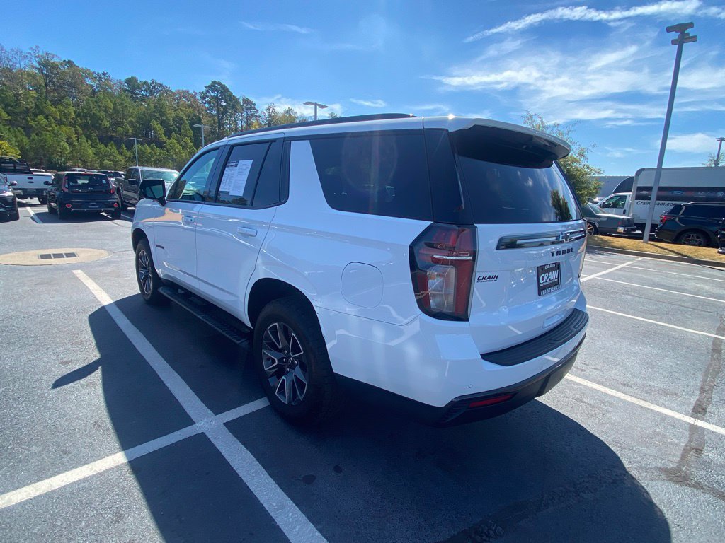 Used 2021 Chevrolet Tahoe Z71 w/ Luxury Package AWD/4WD image 5