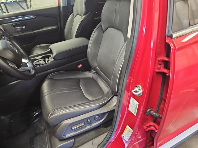 Used 2023 Honda Pilot Elite image 15
