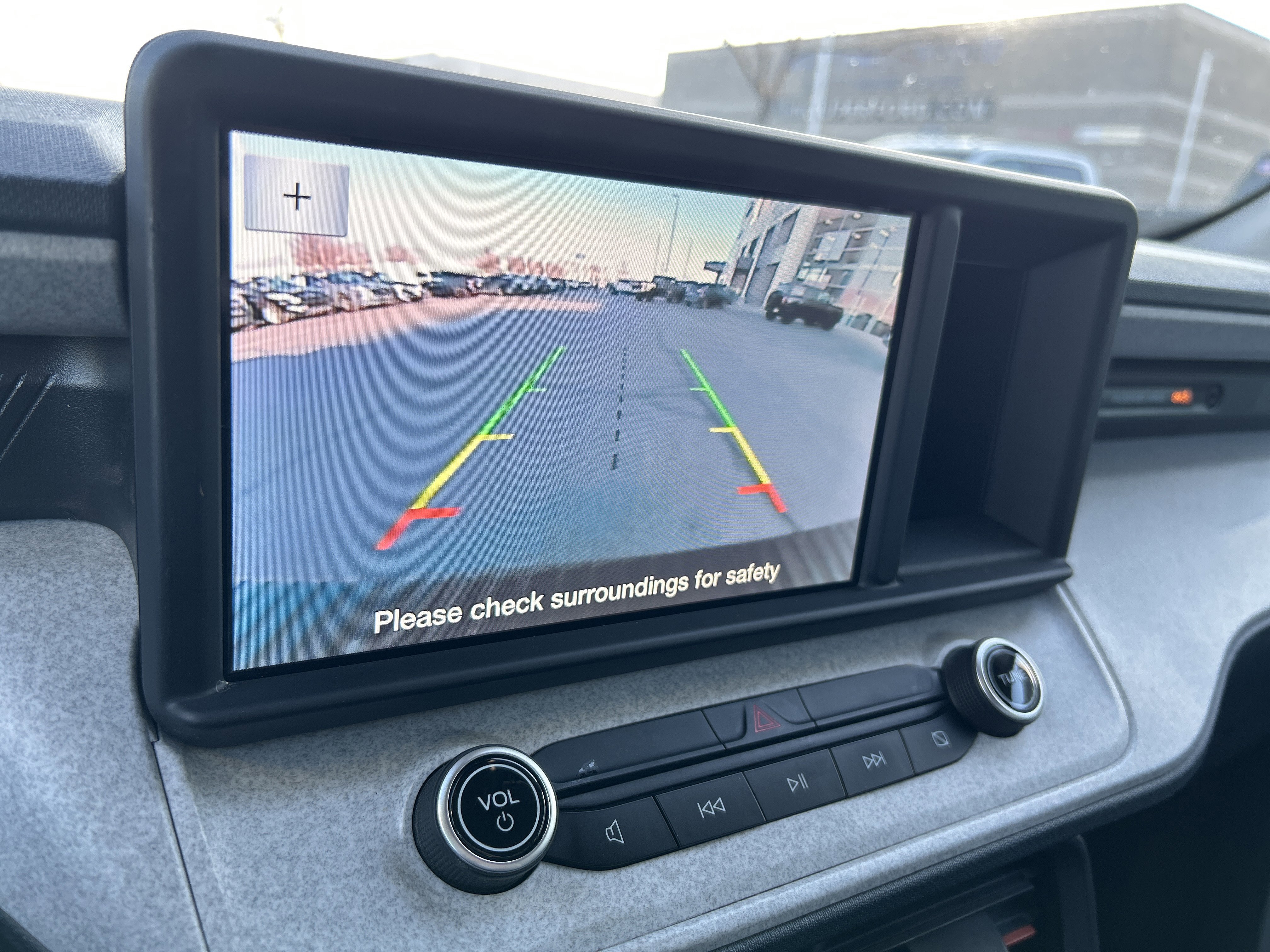 Certified 2022 Ford Maverick XLT image 22