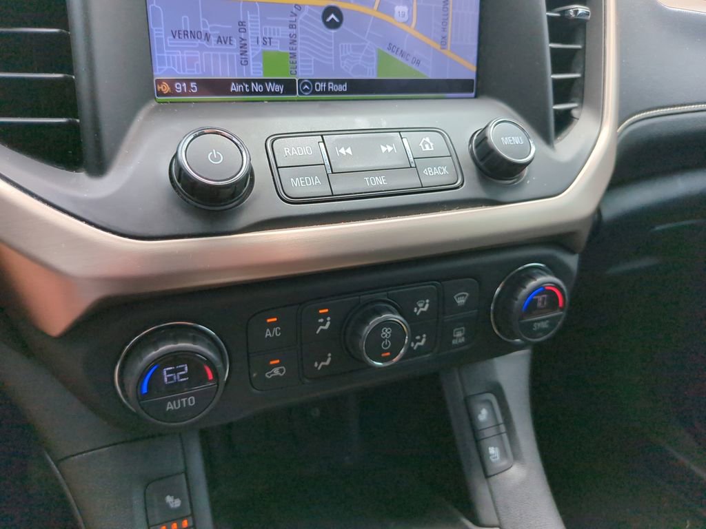 Used 2018 GMC Acadia Denali w/ Technology Package FWD image 24