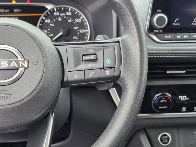 Used 2023 Nissan Rogue SV image 24