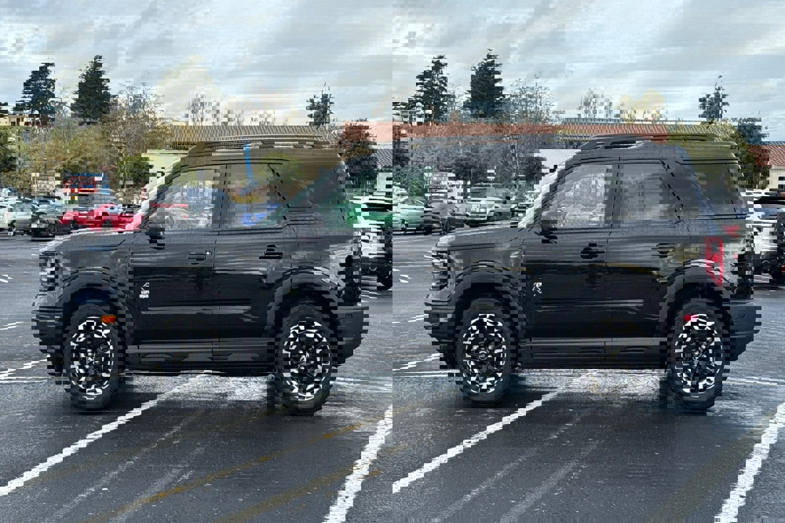 Certified 2023 Ford Bronco Sport Outer Banks w/ Tech Package image 7