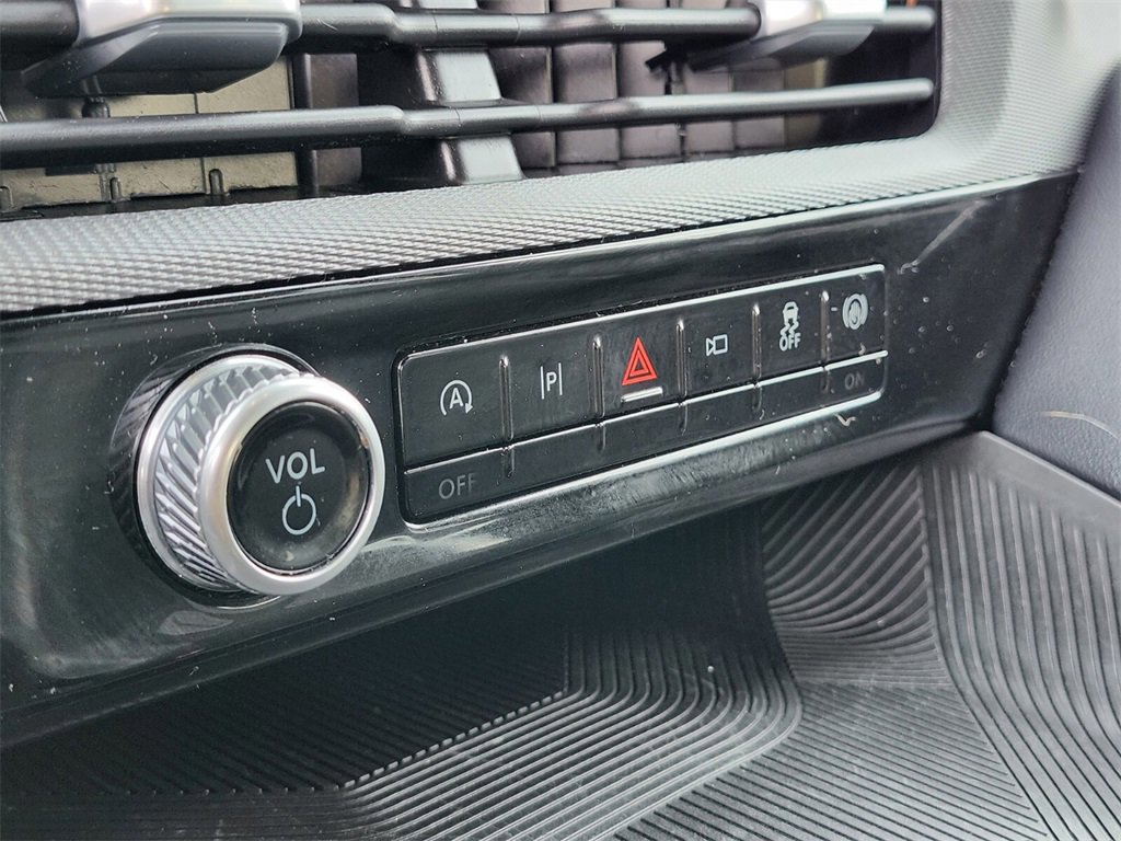 Certified 2025 Ford Explorer ST-Line image 27