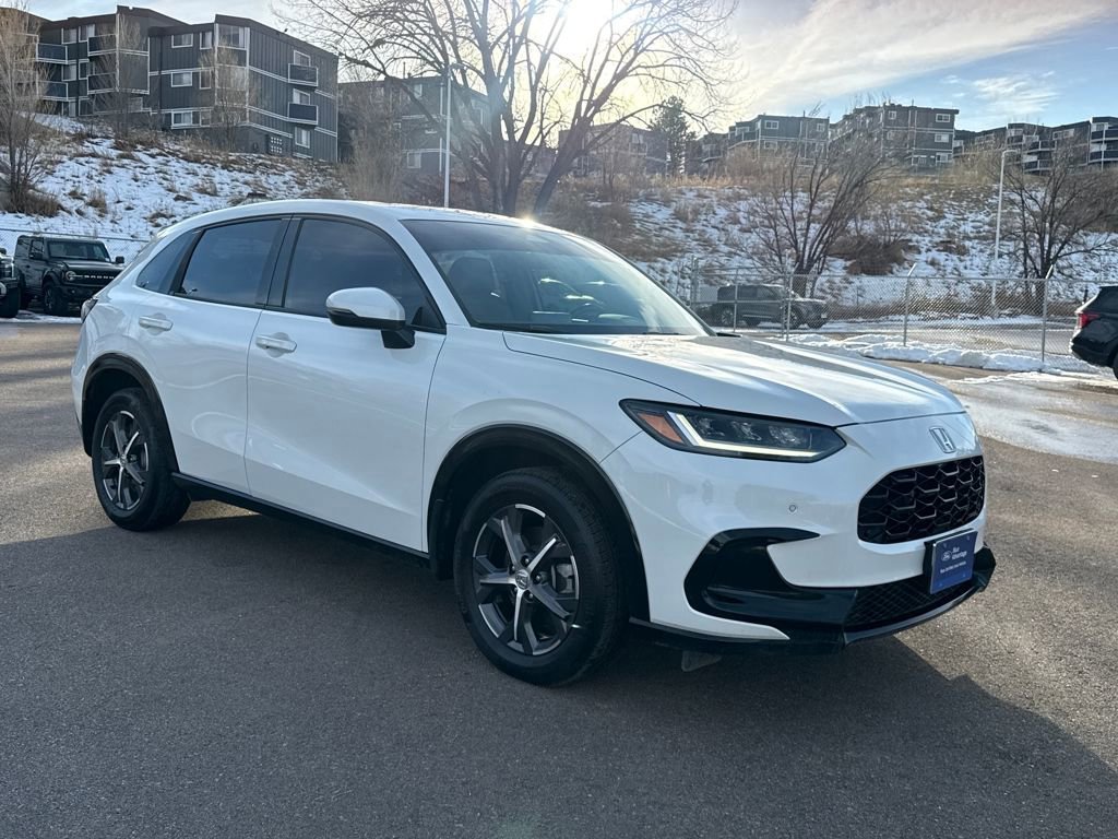 Used 2023 Honda HR-V EX-L image 8