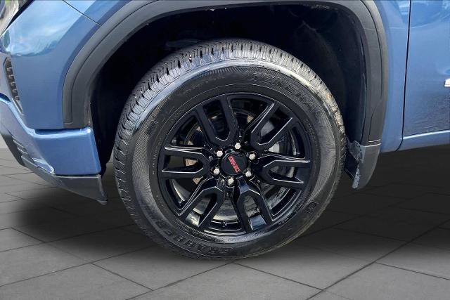 Used 2024 GMC Sierra 1500 Pro w/ Graphite Edition AWD/4WD image 11