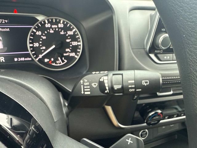 Used 2023 Nissan Rogue SV image 30