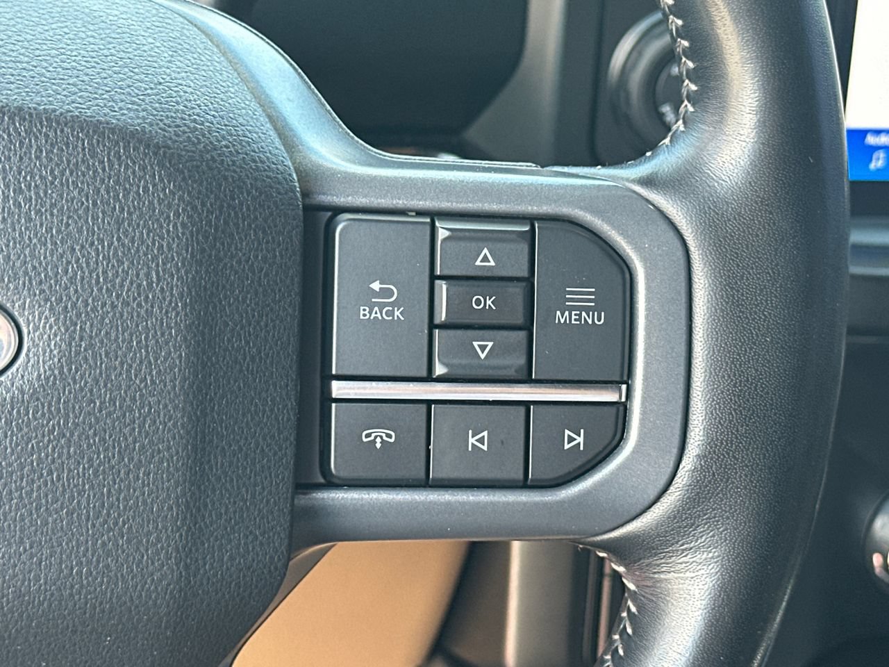 Certified 2023 Ford F450 Lariat w/ Lariat Ultimate Package AWD/4WD image 27