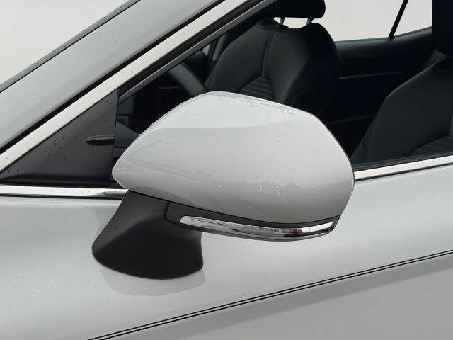 Used 2023 Toyota Camry SE image 28