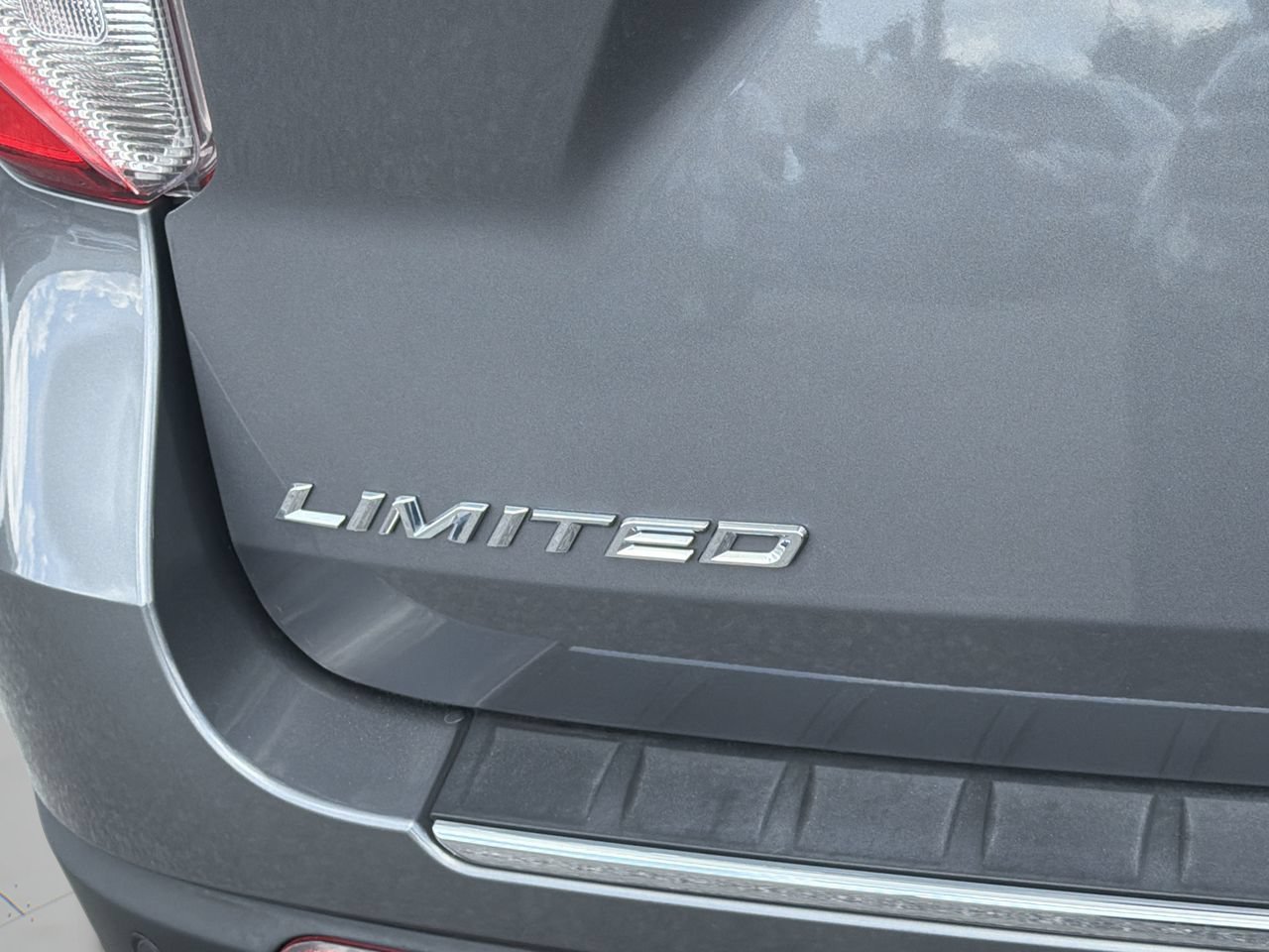 Certified 2023 Ford Explorer Limited w/ Limited Technology Package RWD image 10