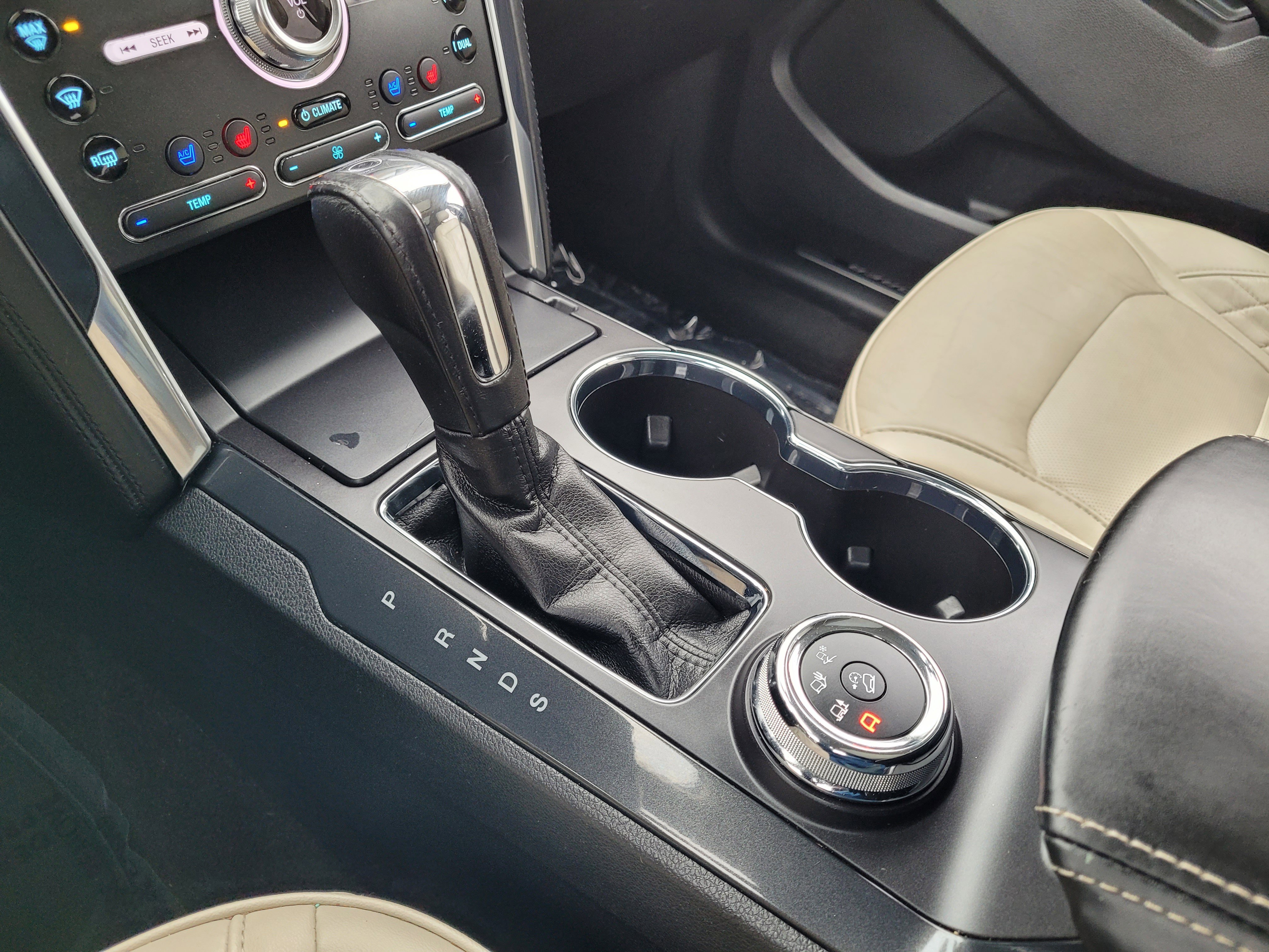 Certified 2019 Ford Explorer Platinum image 26