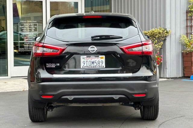 Used 2020 Nissan Rogue Sport S w/ Appearance Package image 5