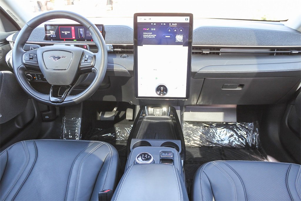 Certified 2024 Ford Mustang Mach-E Premium image 17