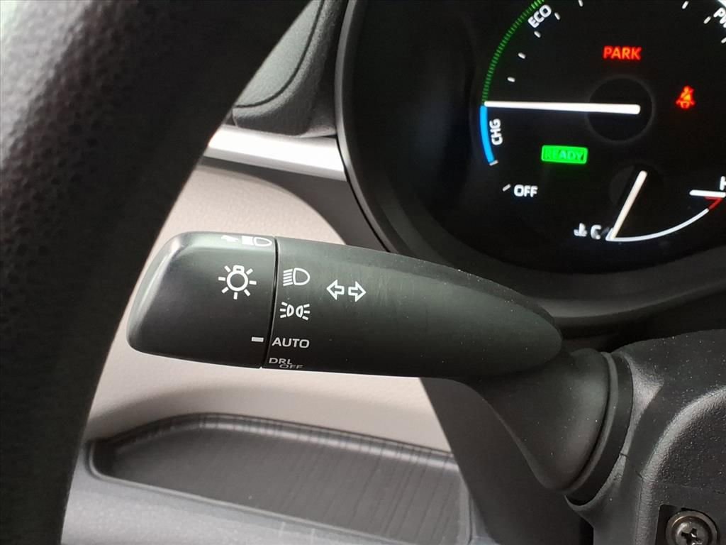 Used 2022 Toyota Sienna LE image 18