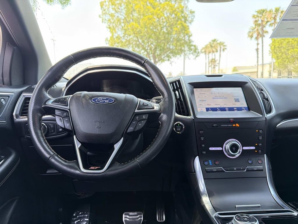 Certified 2020 Ford Edge ST AWD/4WD image 11