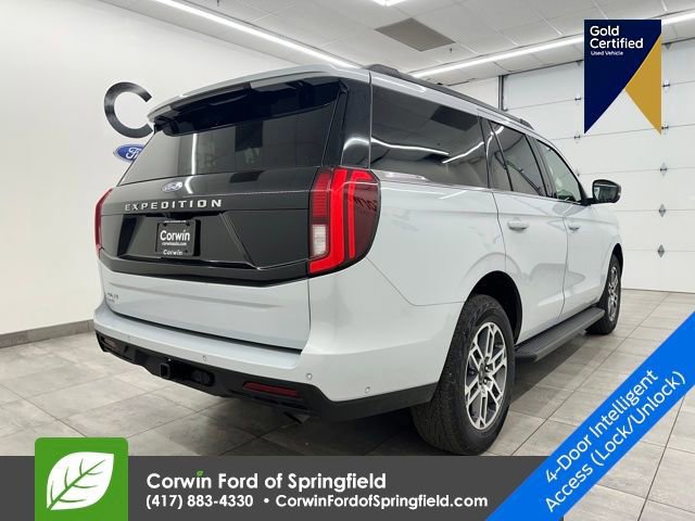 Certified 2025 Ford Expedition Active image 2